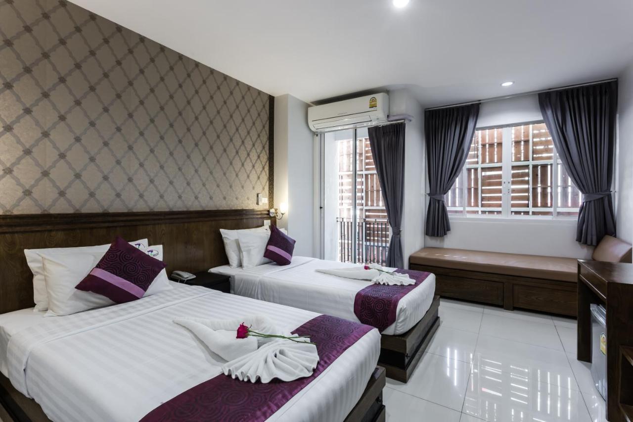 Phuket 77 Bangla Hotel - Sha Certified מראה חיצוני תמונה